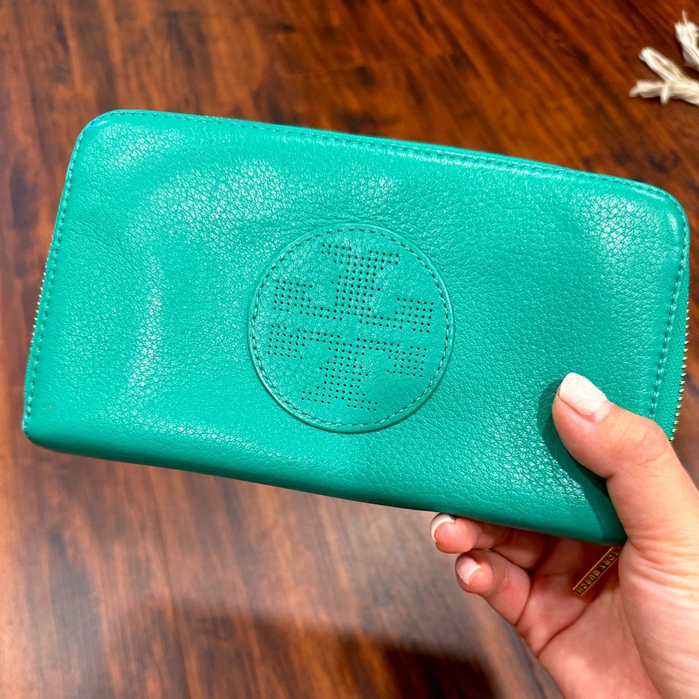 Tory Burch Green Viridian Kipp Zip Continental Leather Wallet